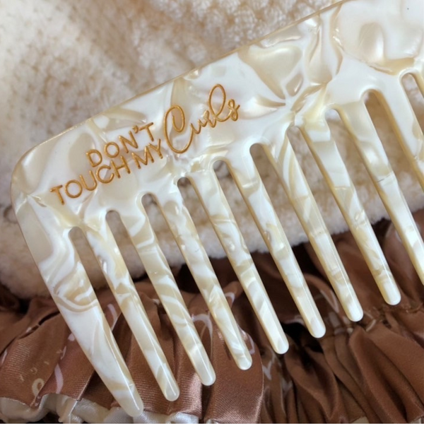 luxe detangling comb